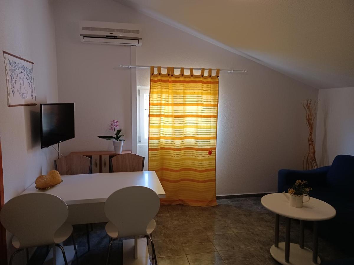 Apartmani Bartulovic Blace Exteriér fotografie